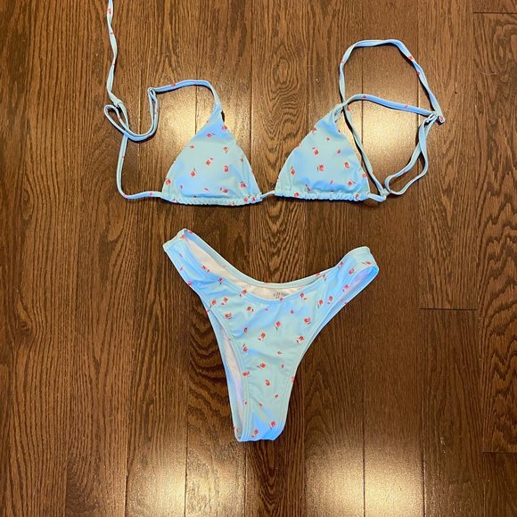 NWOT Blue Pink Flower Bikini - Size XS / S - Picture 2 of 4